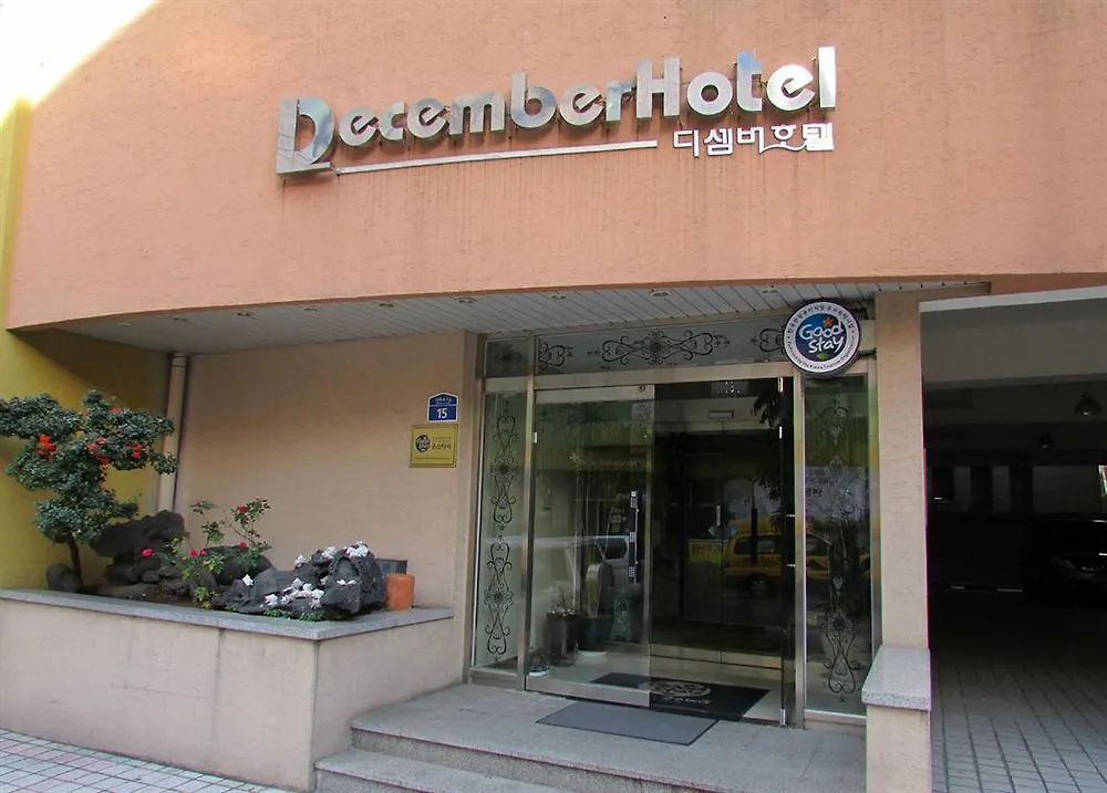 ディッセンバー ホテル 済州市 2*,  韓国